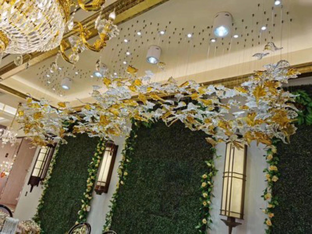 Maple Leaves crystal glass สำหรับ ไฟระย้า โคมไฟ โคมแขวน ไฟเพดาน โคมระย้า ไฟแขวน ไฟกิ่ง ไฟช่อ โคมไฟแขวน