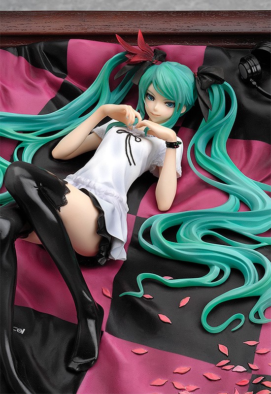 Hatsune Miku World is Mine (Brown Frame)(2nd re-run)