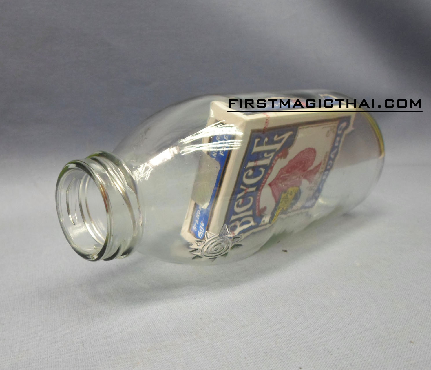 Card in bottle (Blue Bicycle) / ไพ่ในขวด