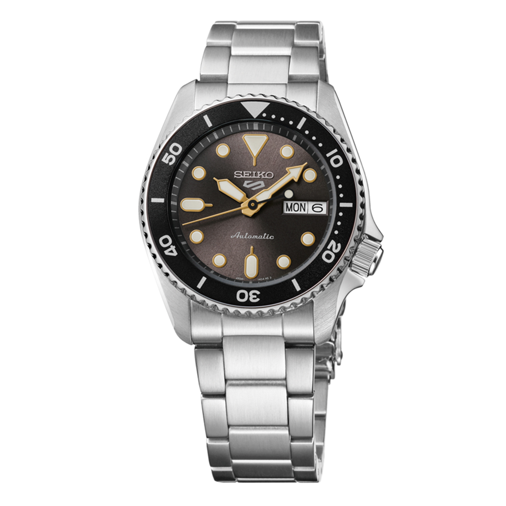 นาฬิกาข้อมือ Seiko 5 Sports SKX New size Collection รุ่น SRPL79K ไซโก