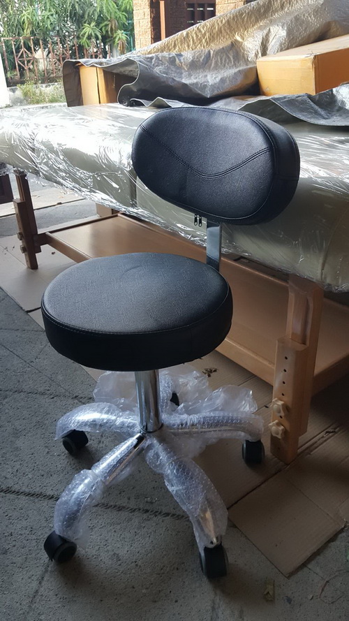 เก้าอี้มีพนักพิง รุ่นพรีเมี่ยม เกรดA ปรับระดับสูง-ต่ำ ระบบไฮดรอลิก สีดำ