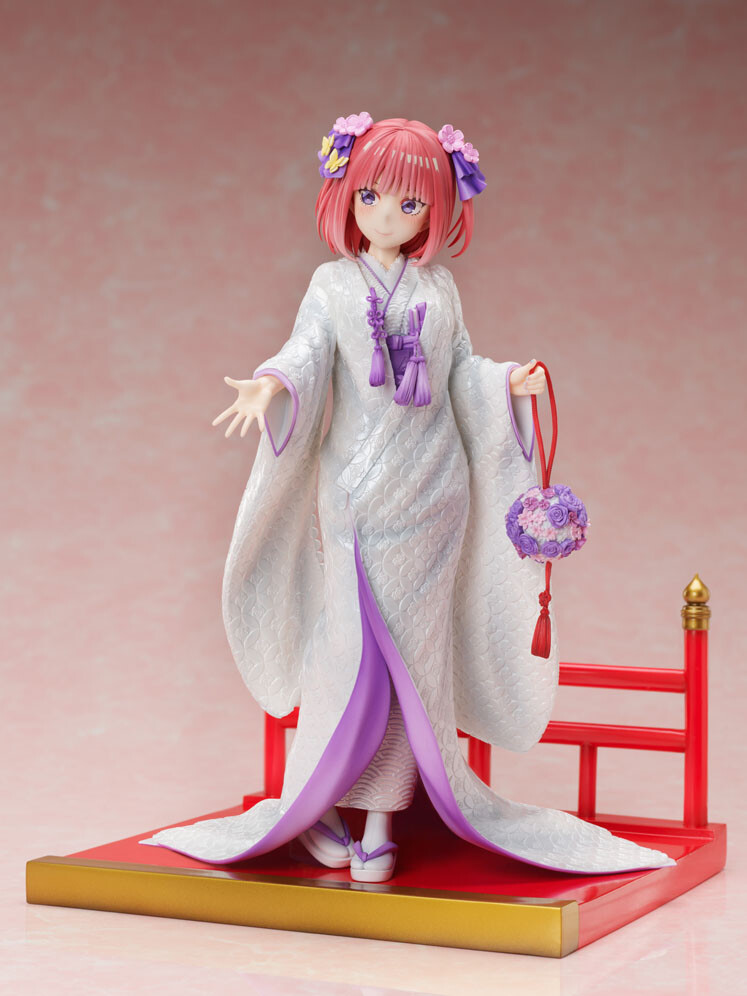 Nakano Nino Shiromuku