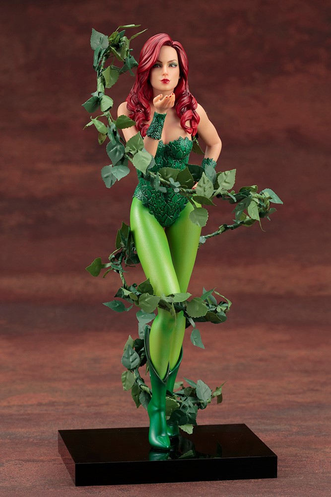 POISON IVY -MAD LOVERS-