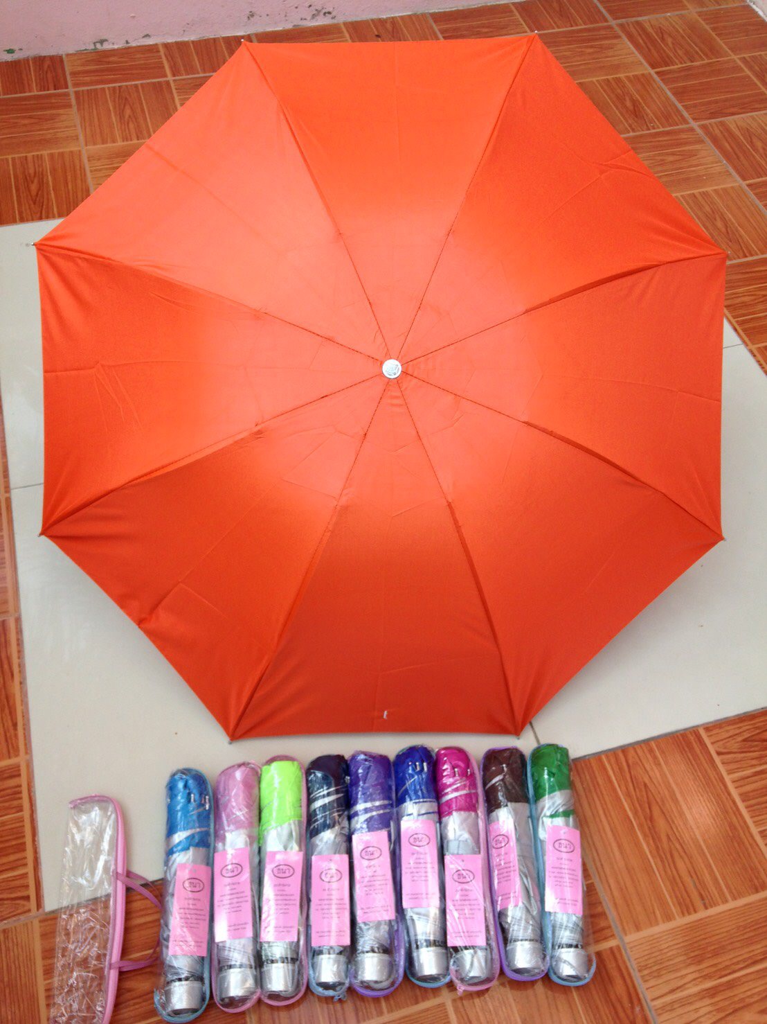 ร่มพับ3ตอนกระเป๋าแพค100คัน