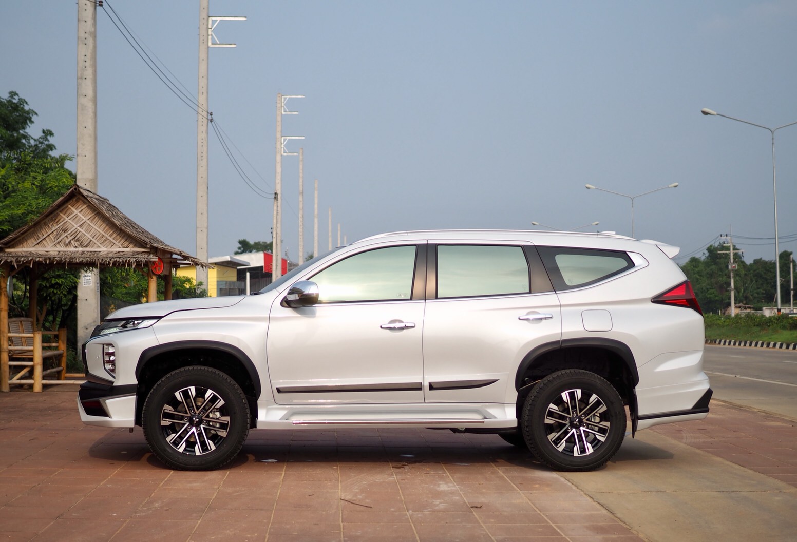 ชุดแต่ง Mitsubishi Pajero Sport 2020 By Freefrom