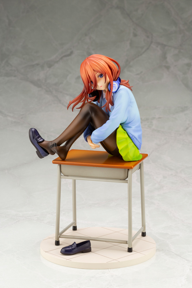 Nakano Miku (Re run)