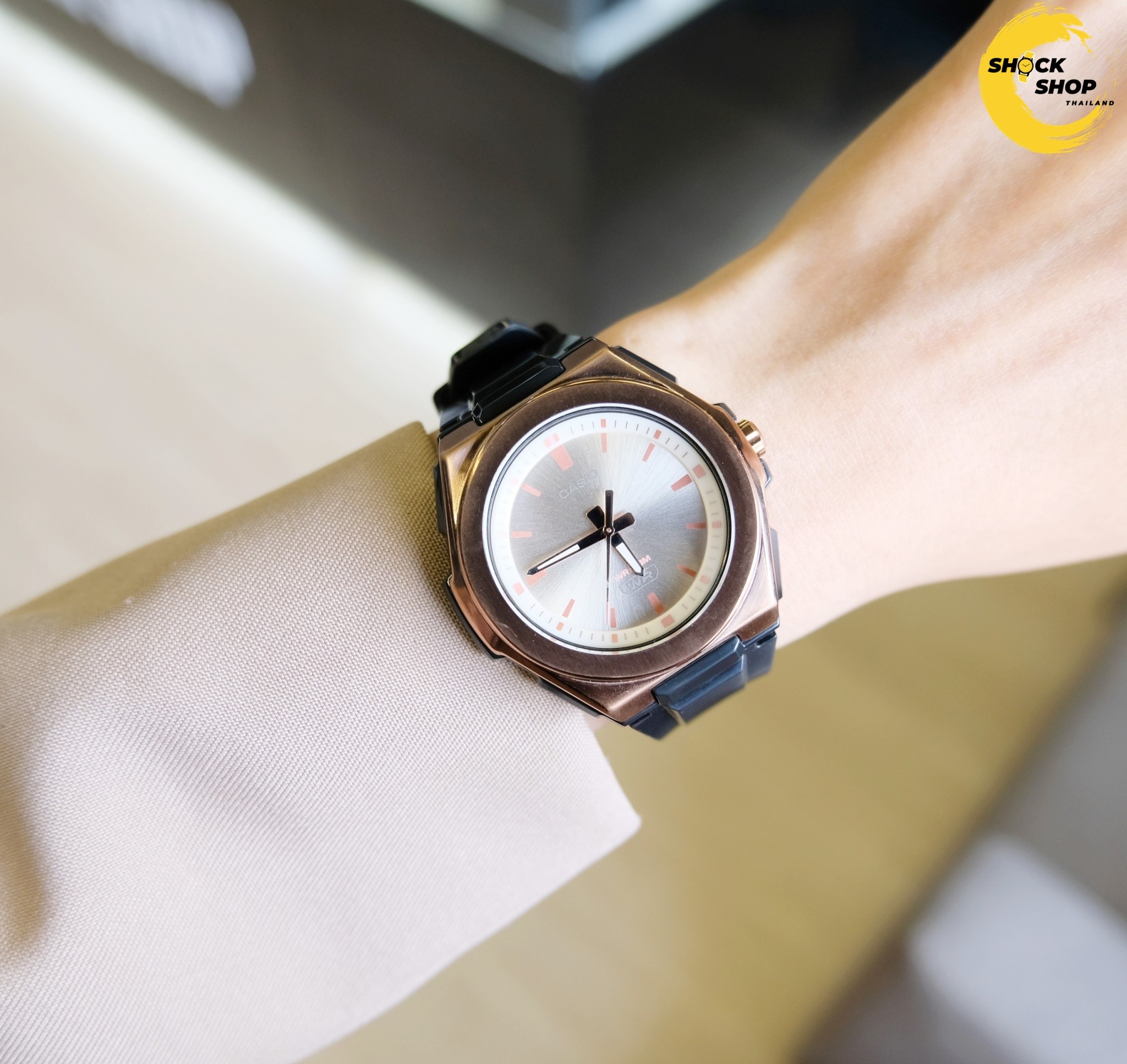 นาฬิกาผู้หญิง Casio รุ่น LWA-300HRG-5EV คาสิโอ