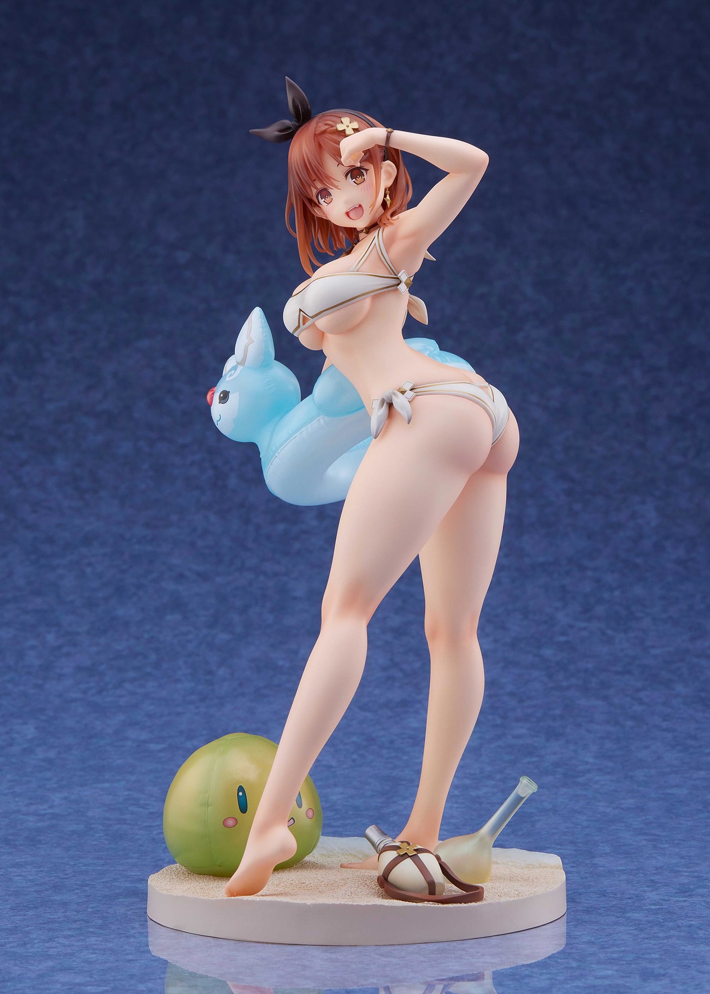 Reisalin Stout White Swimsuit ver.