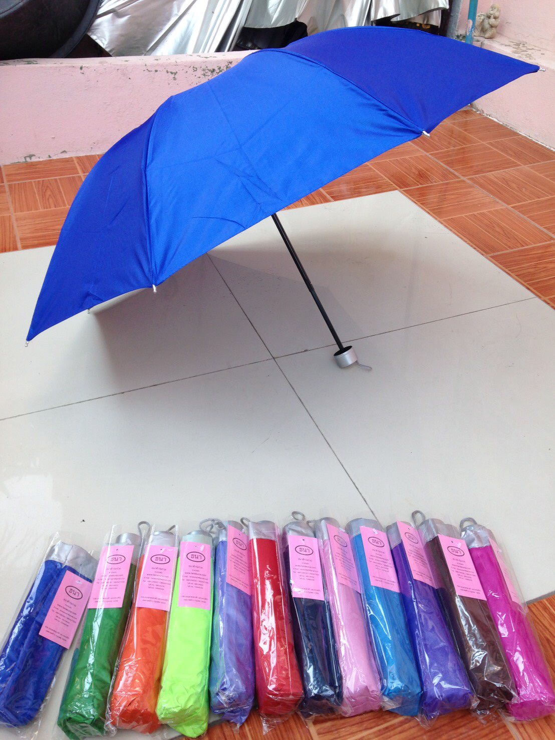 ร่มพับ3ตอนมียูวี8 ก้าน