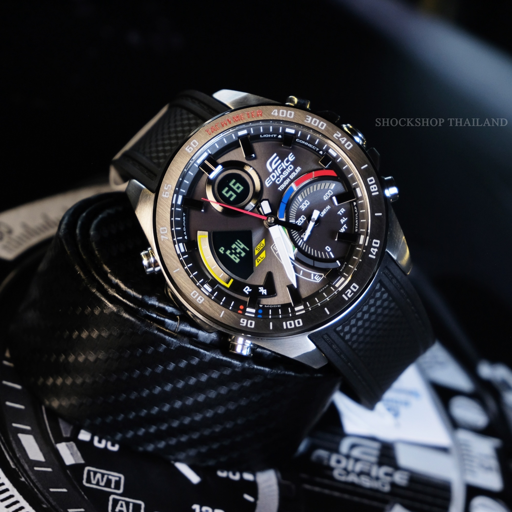 นาฬิกาผู้ชาย Casio Edifice รุ่น ECB-900MP-1A ซีรีส์ ECB-900 คาสิโอ