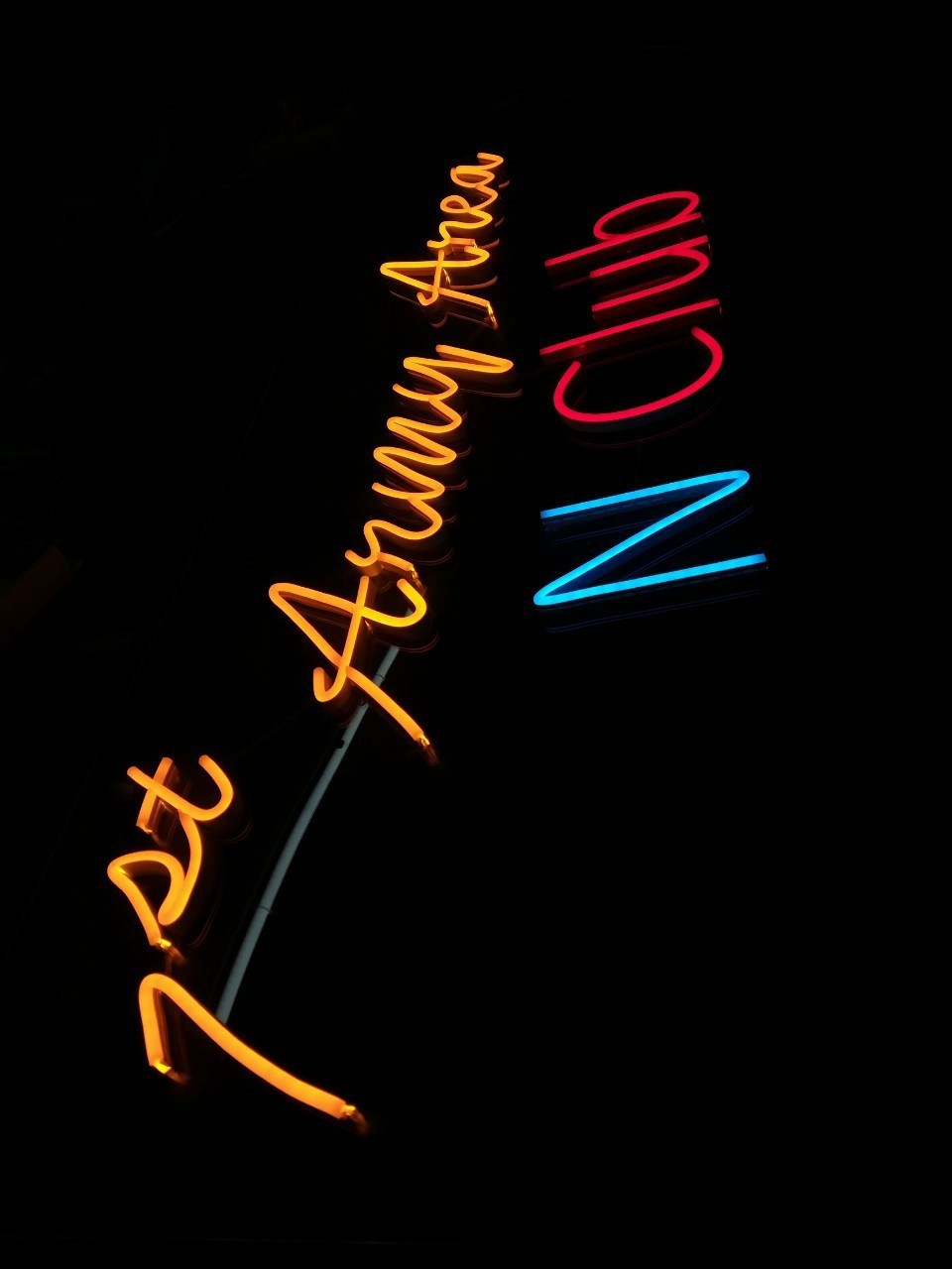 ไฟนีออน LED อะคริลิคใสรองหลัง
