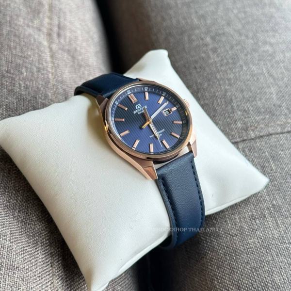 นาฬิกาผู้ชาย Casio EDIFICE รุ่น EFV-150CL-2AV คาสิโอ