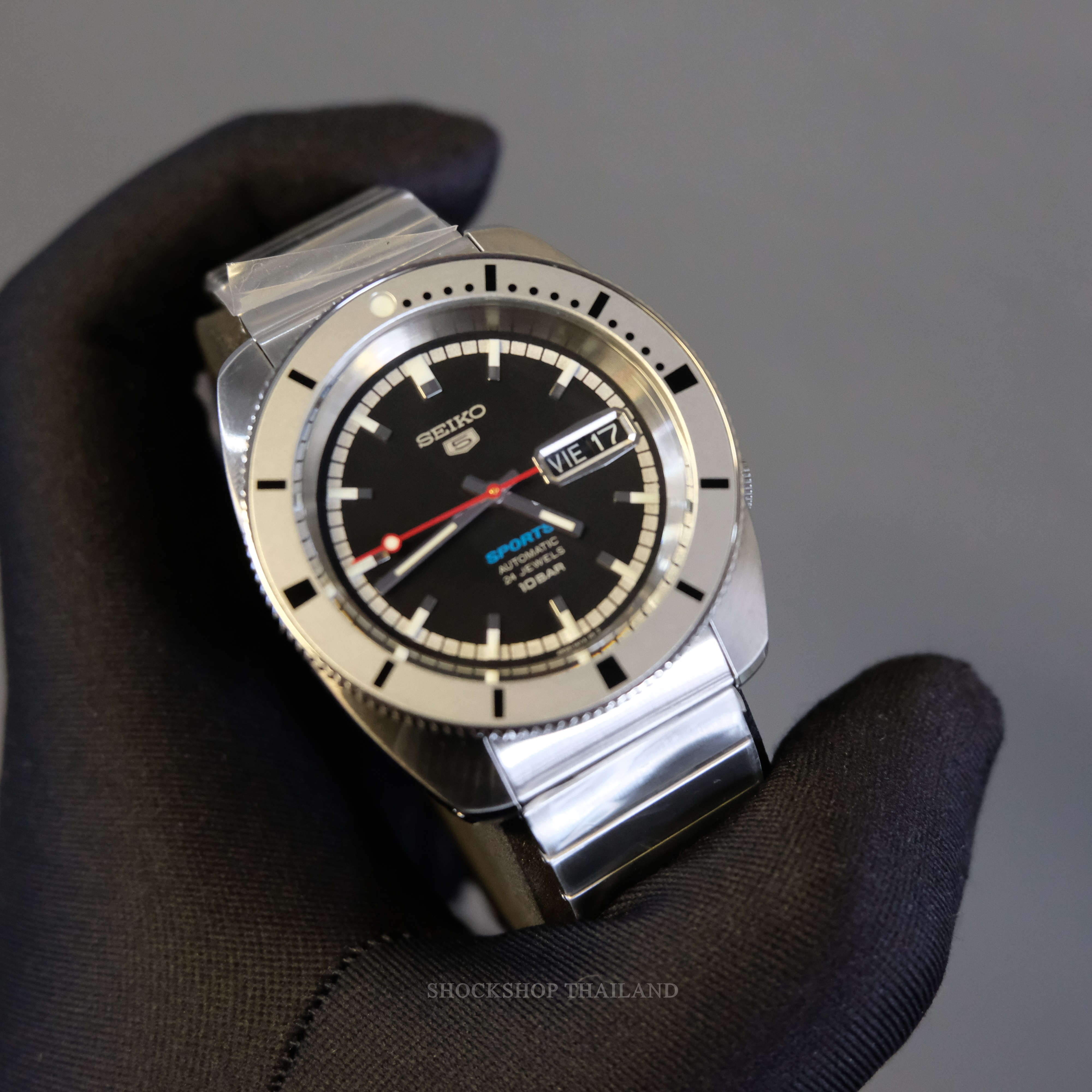 นาฬิกาผู้ชาย SEIKO 5 Sports ‘Ash Blue’ 1968 Limited Edition รุ่น SRPL05K ไซโก