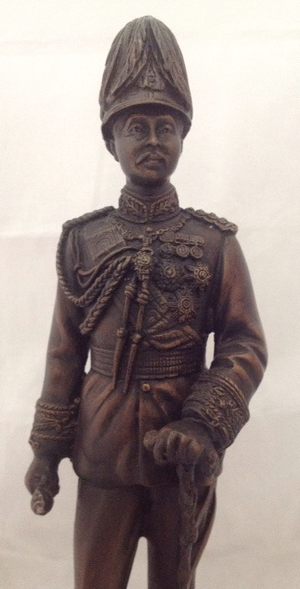 พระบรมรูป รัชกาลที่5 ทรงสวมพระมาลา(หมวก) 5นิ้ว