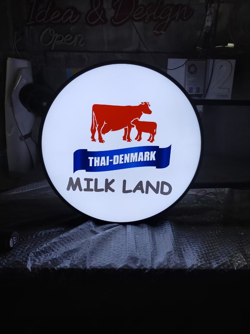 งานป้ายกล่องไฟ