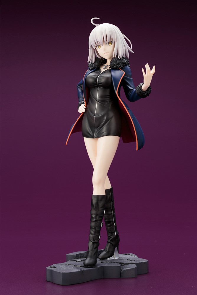 Avenger/Jeanne d'Arc Casual ver. (Re-run)