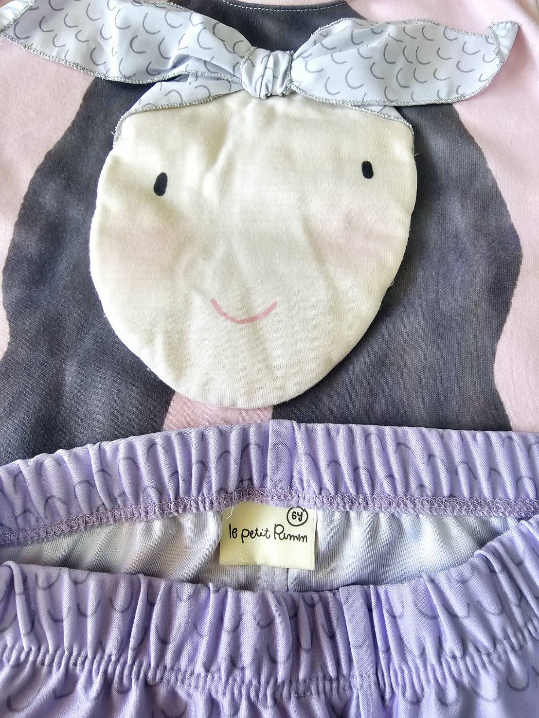 ชุดเซ็ท 𝗟𝗶𝗹 𝗙𝗮𝗶𝗿𝘆 𝗣𝘂𝗶𝗻 ไซส์ 6y Le Petit Pumm by Chalom มือสอง สภาพดี ตำหนิ>แม่ตัดป้ายไซส์ที่คอเสื้อออก