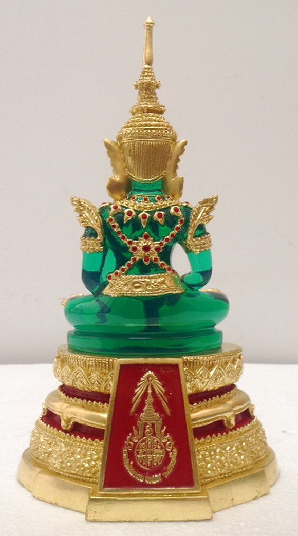 พระแก้วมรกต 9 นิ้ว ชุดฤดูร้อน ปิดทองแท้