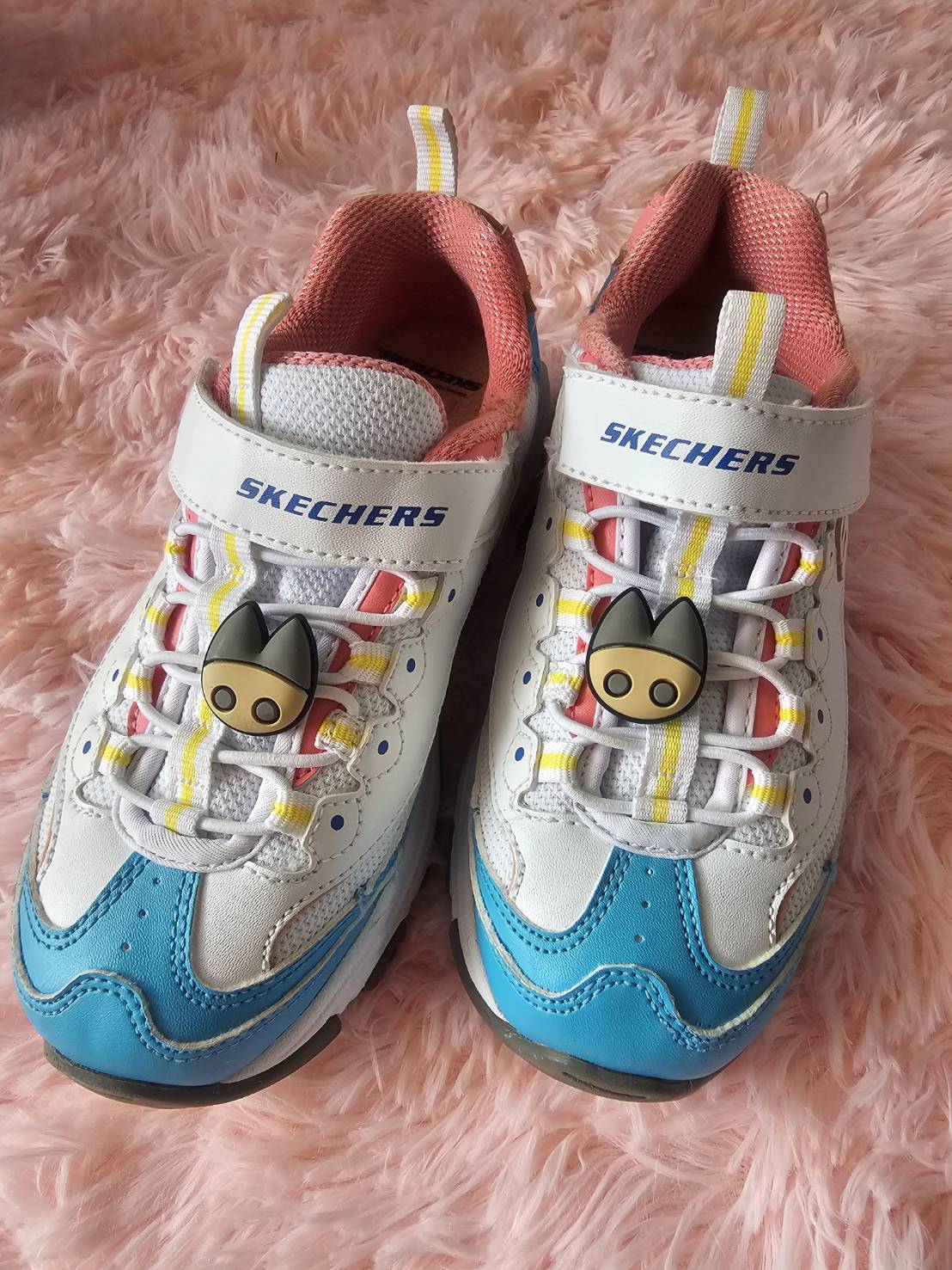 รองเท้า SKECHERS x One Piece เบอร์ US13 UK12 มือสอง ตำหนิเล็กน้อย