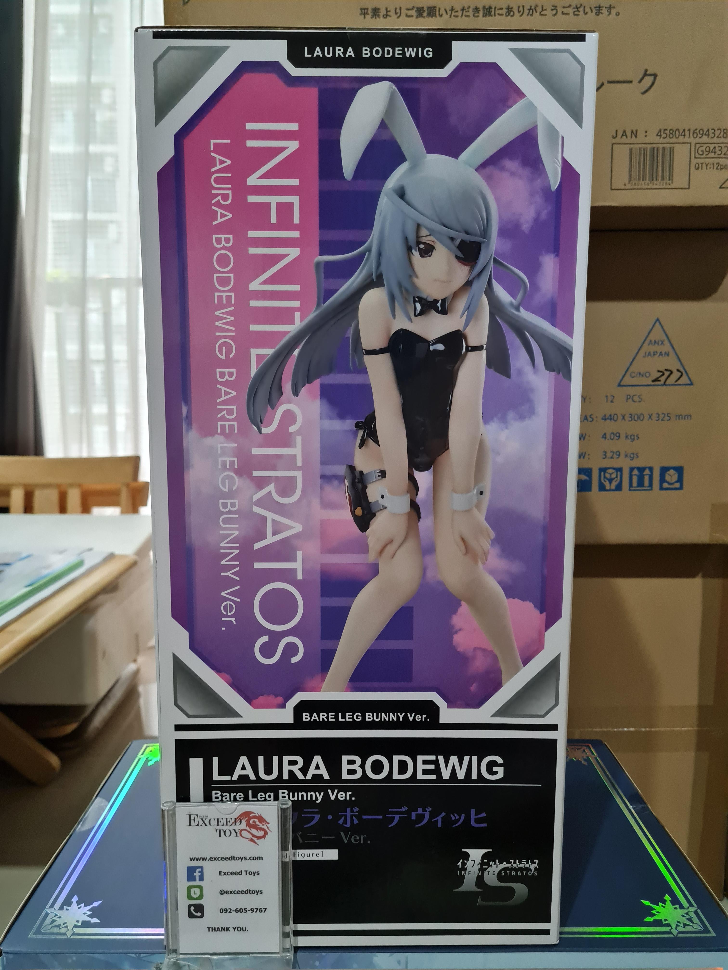 Laura Bodewig Bareleg Bunny Ver