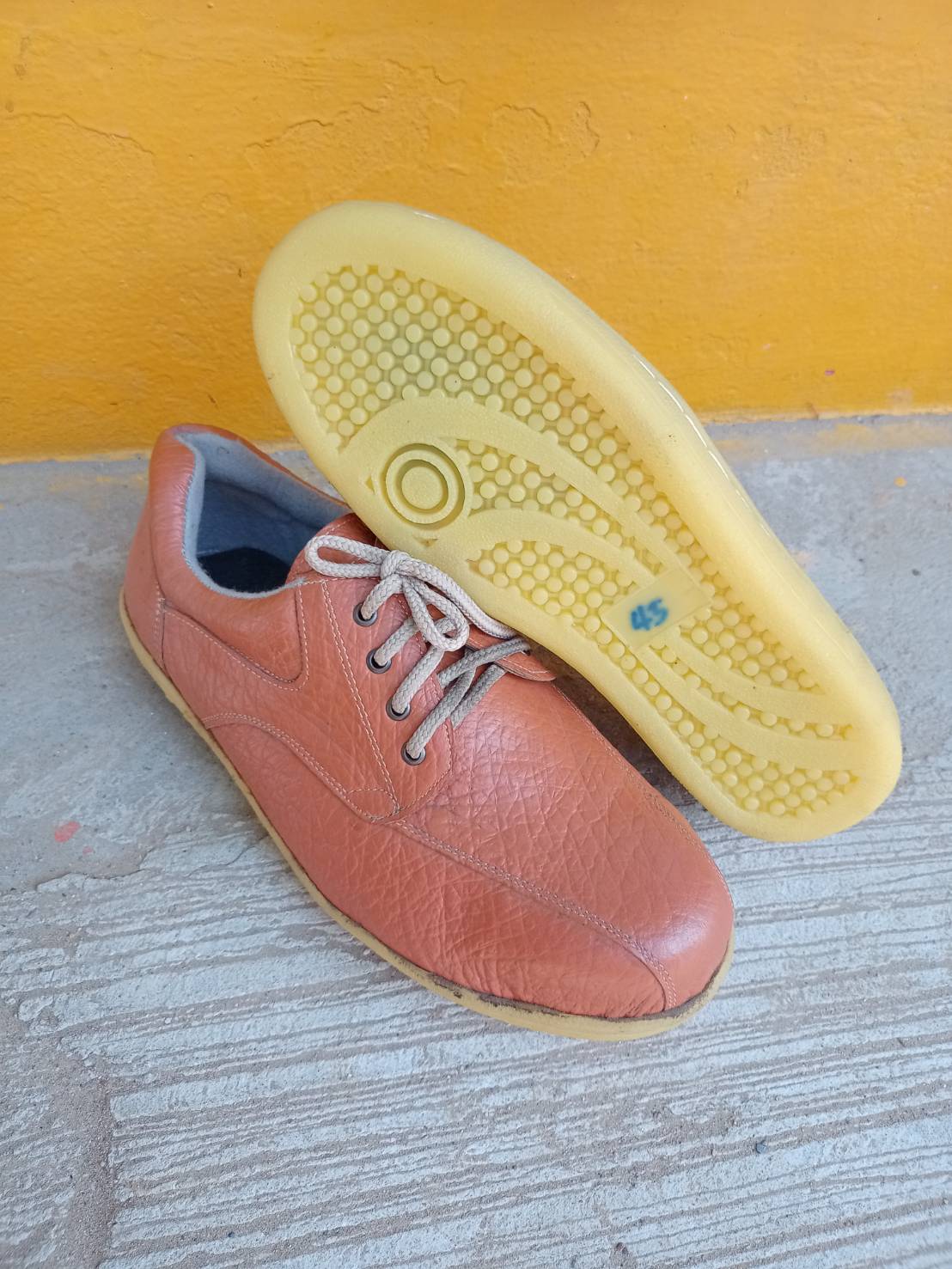 รองเท้าหุ้มส้น หนังช้างลายสีส้ม ไซส์36-45