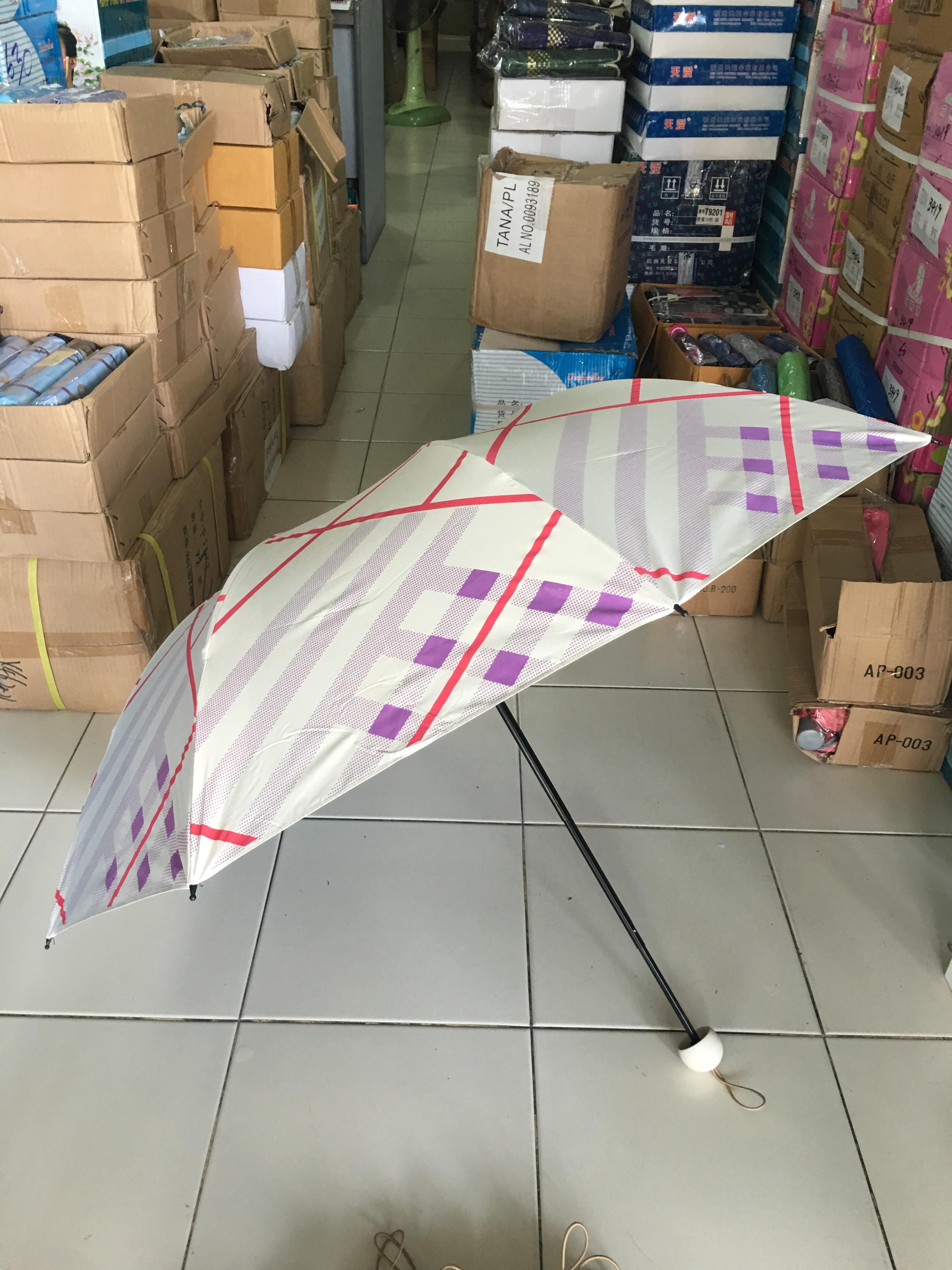 ร่มโค้งแฟชั่นยูวีดำรหัส3009