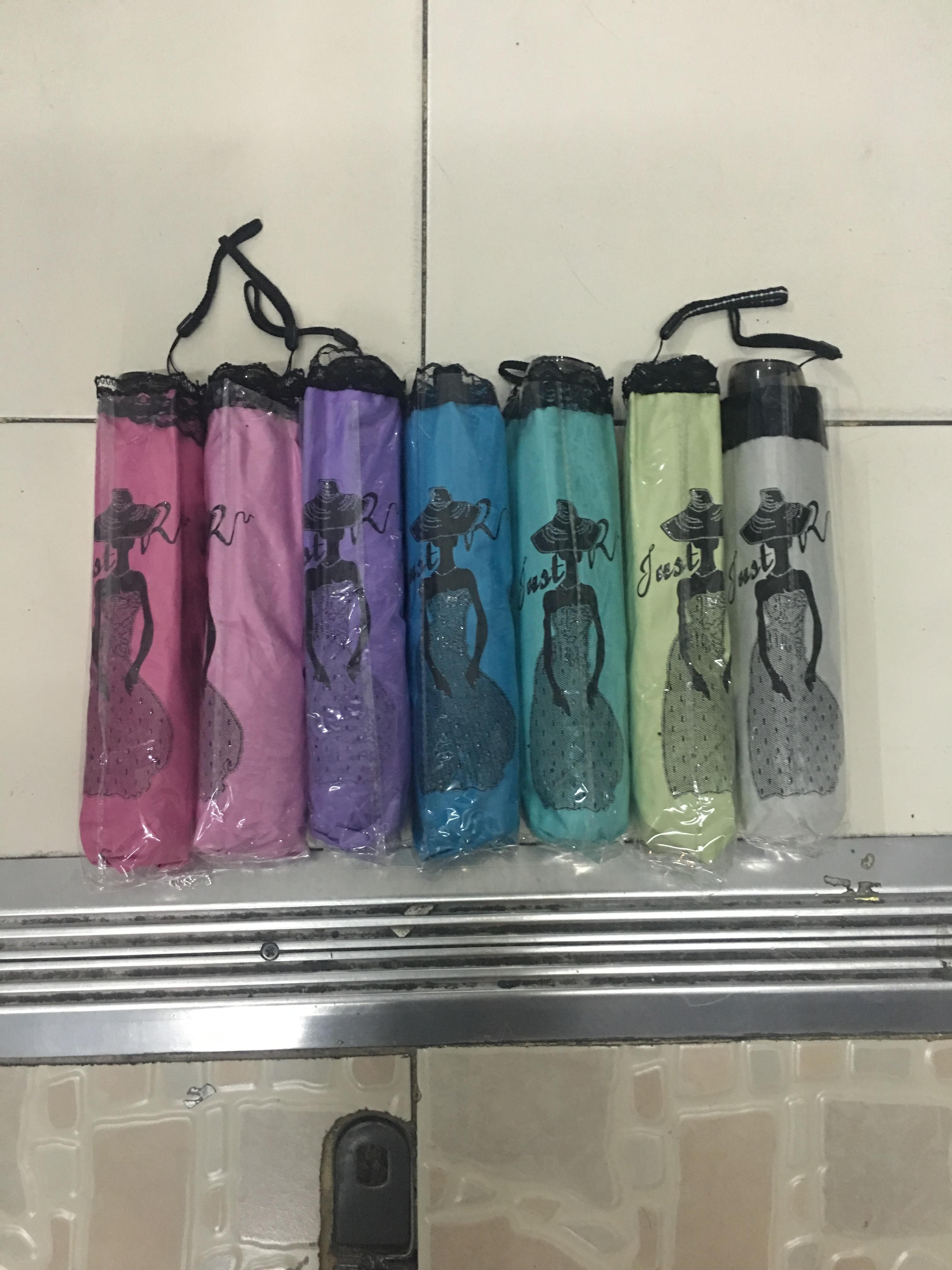 ร่มโค้งแฟชั่นมีระบาย รหัส8009