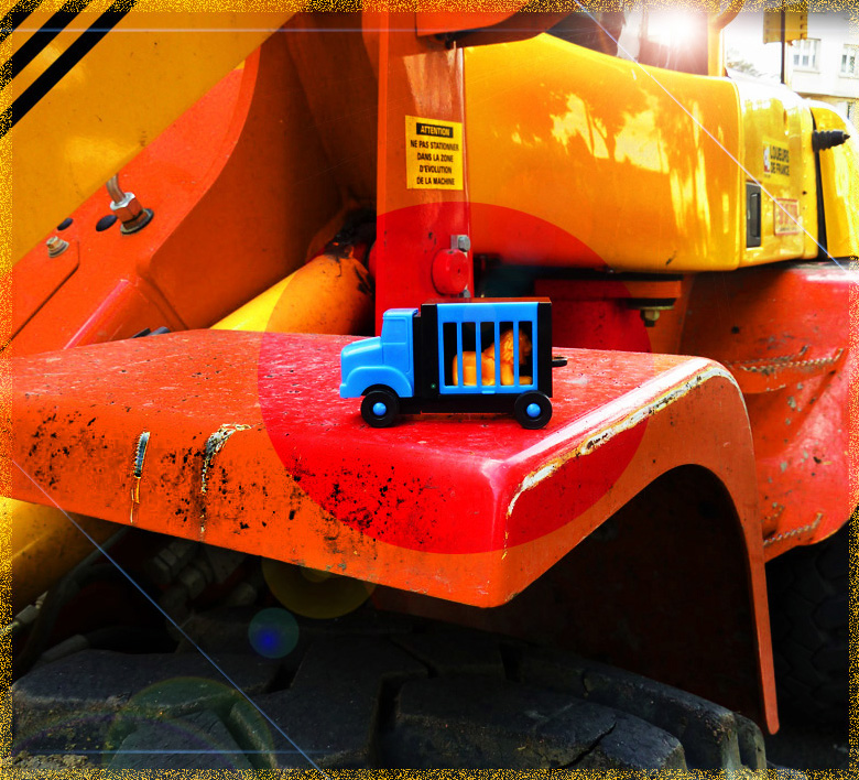 Tenyo Illusion Truck