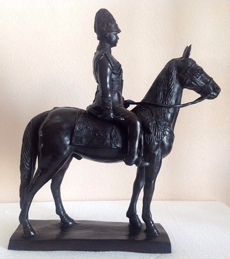 รูปหล่อ เสด็จพ่อ ร.5 ทรงม้า พิมพ์กลาง พระปิยะมหาราช