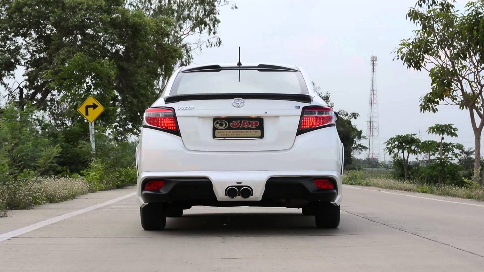 ชุดแต่ง Toyota Vios 2013 รุ่น R-2