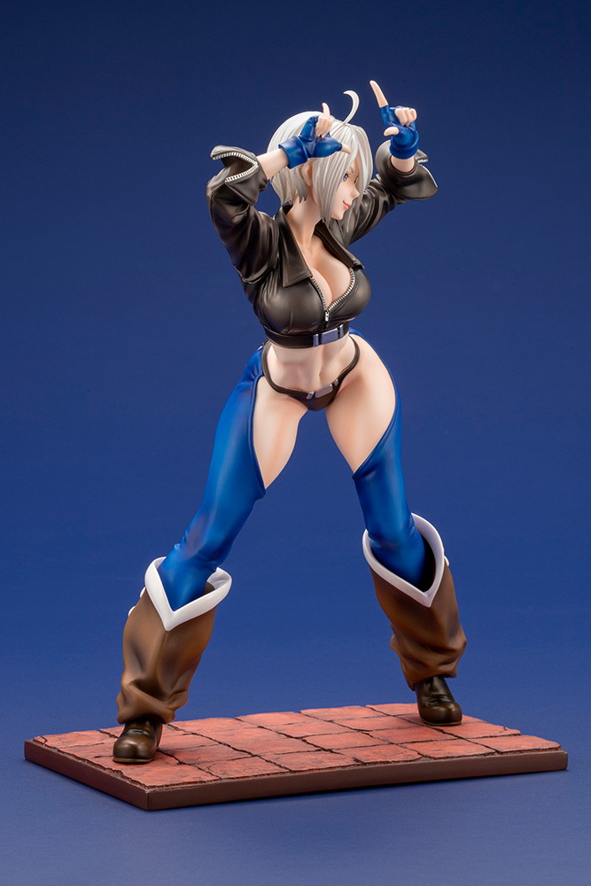 The King of Fighters 2001 - Angel Bishoujo Statue