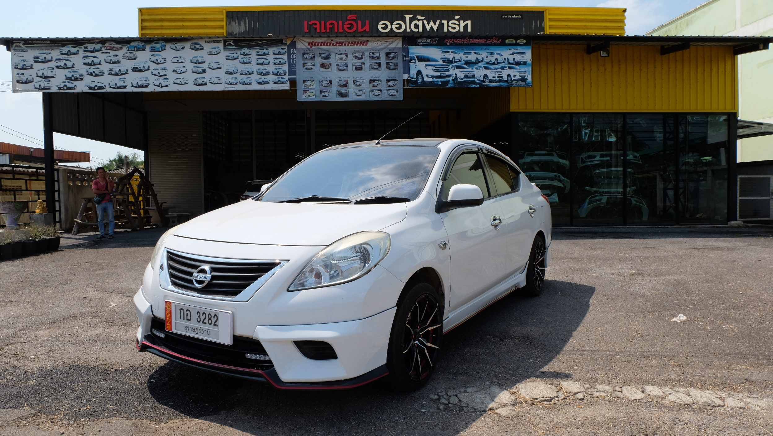 ชุดแต่ง Nissan Almera 2011 By TPS