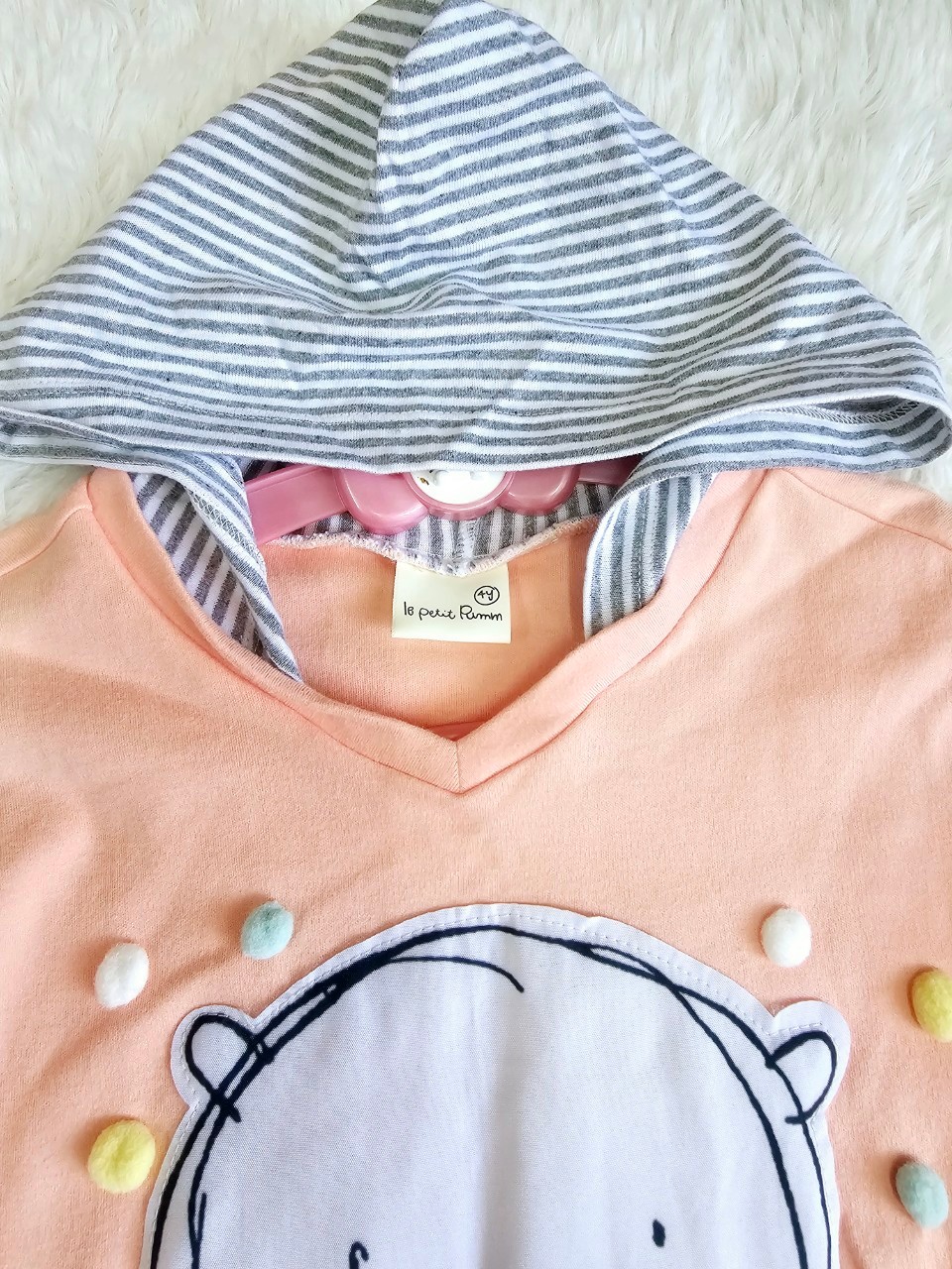 Le Petit Pumm ไซส์ 4Y เสื้อแขนยาว กางเกงขายาว มีฮู้ด by ChaLom มือสอง เหมือนใหม่ ไม่มีตำหนิ