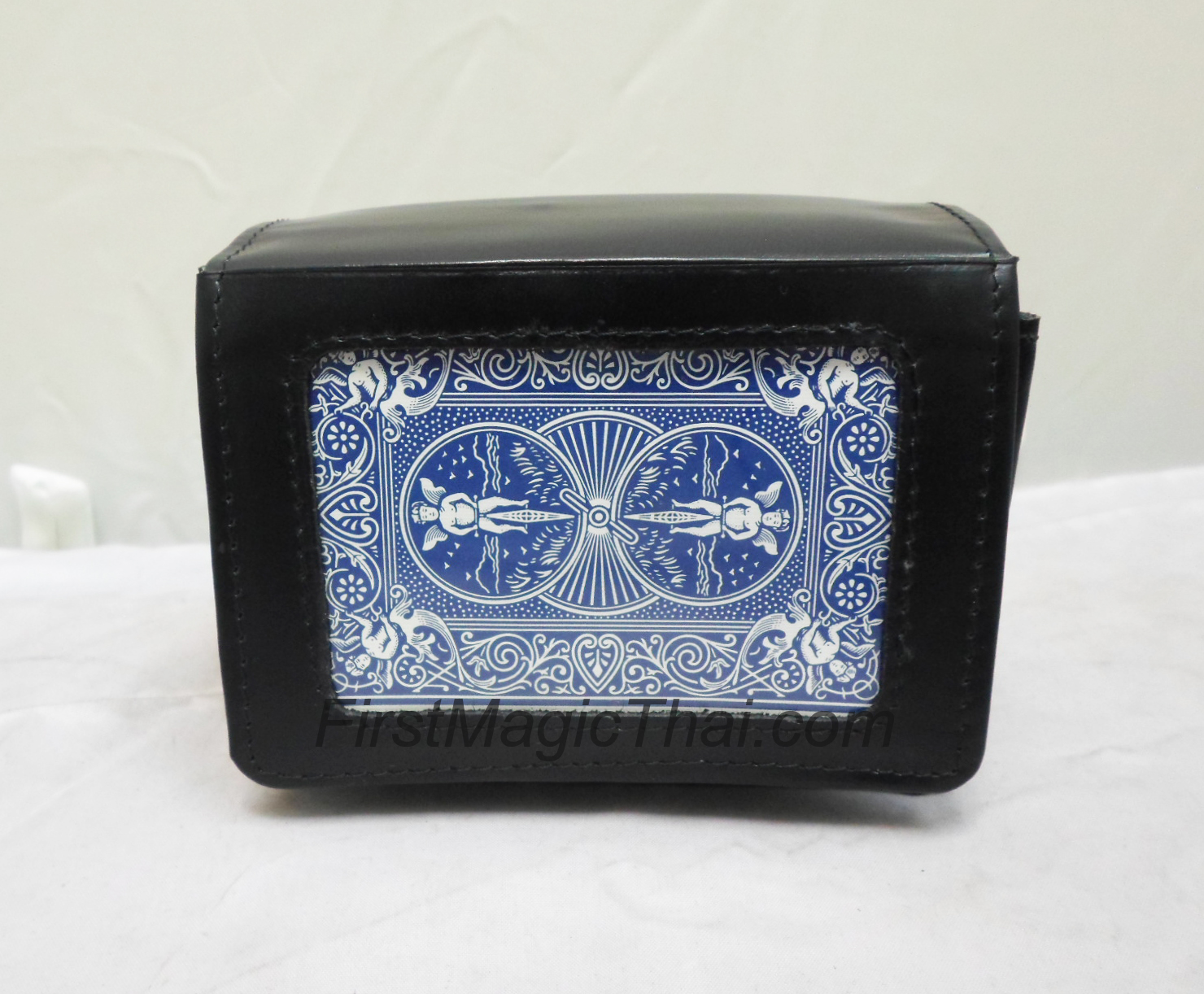 กระเป๋าหนังสำหรับเก็บไพ่