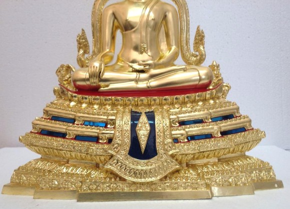 พระพุทธชินราช หน้าตัก 9นิ้ว ฐานสูง ปิดทองแท้