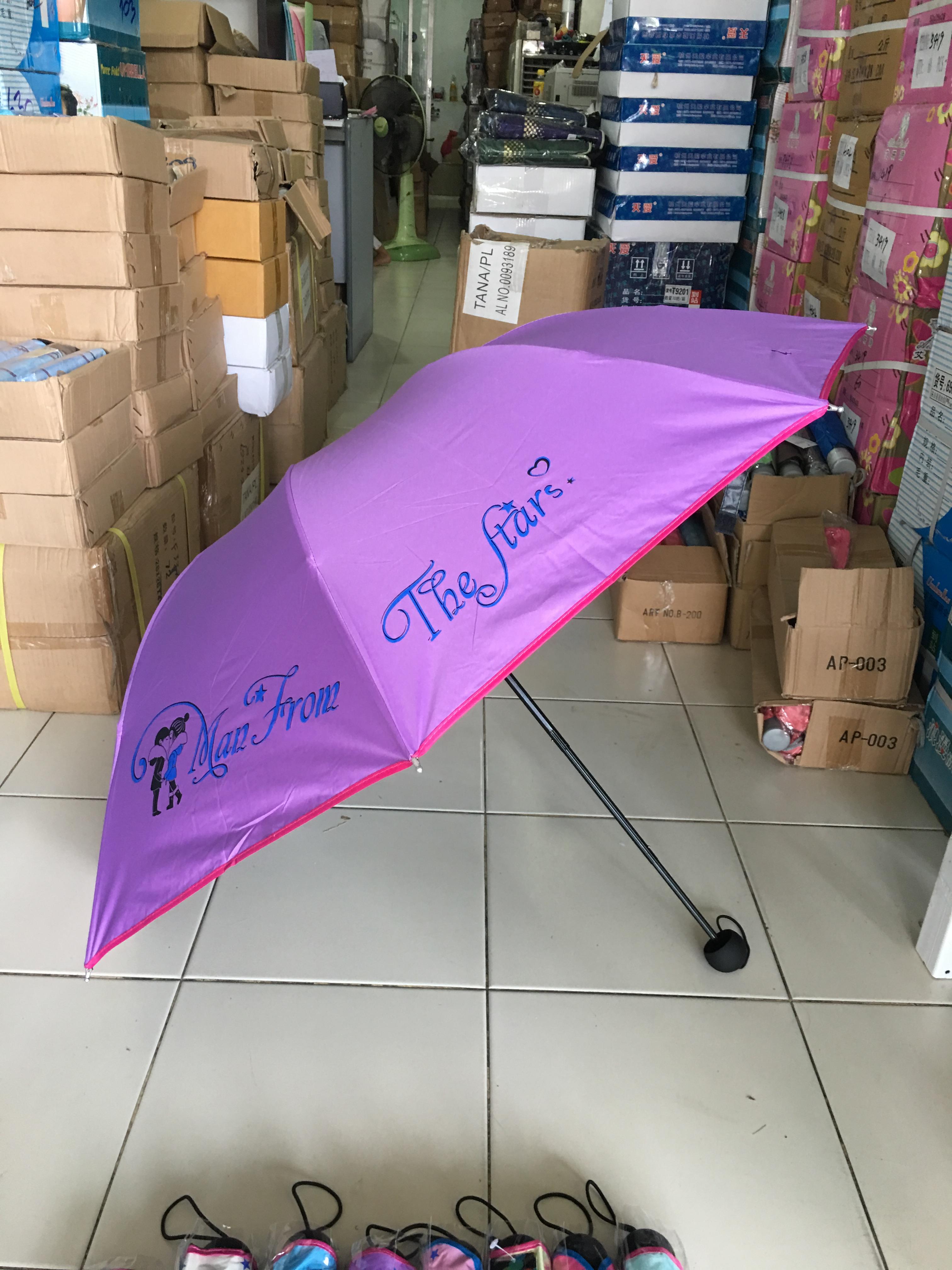 ร่มโค้งแฟชั่นยูวีสีดำรหัส695