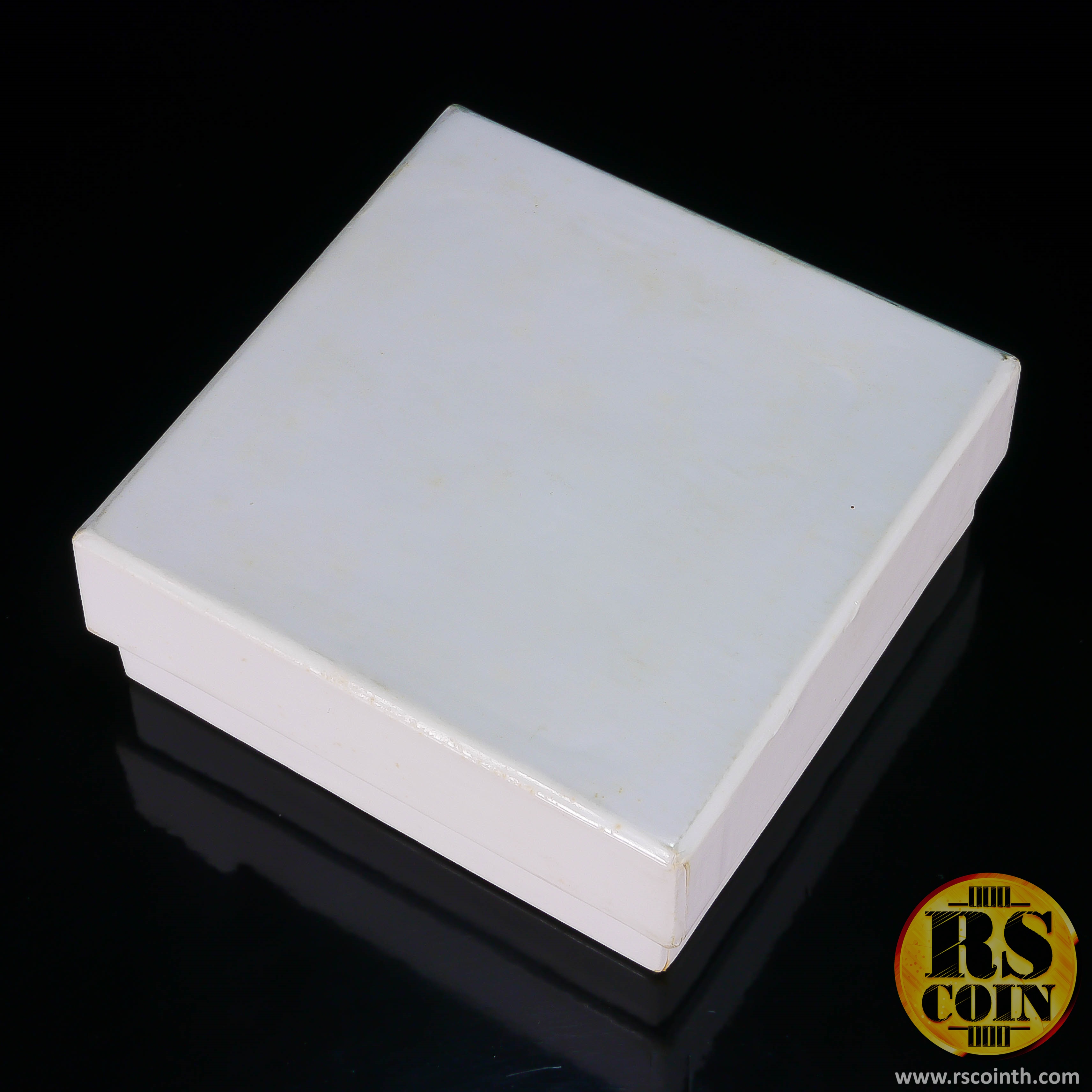 เหรียญกษาปณ์ทองคำขัดเงา-โฮโลแกรม เหรียญกษาปณ์ที่ระลึกพระราชพิธีฉลองสิริราชสมบัติครบ 60 ปี 9 มิถุนายน 2549