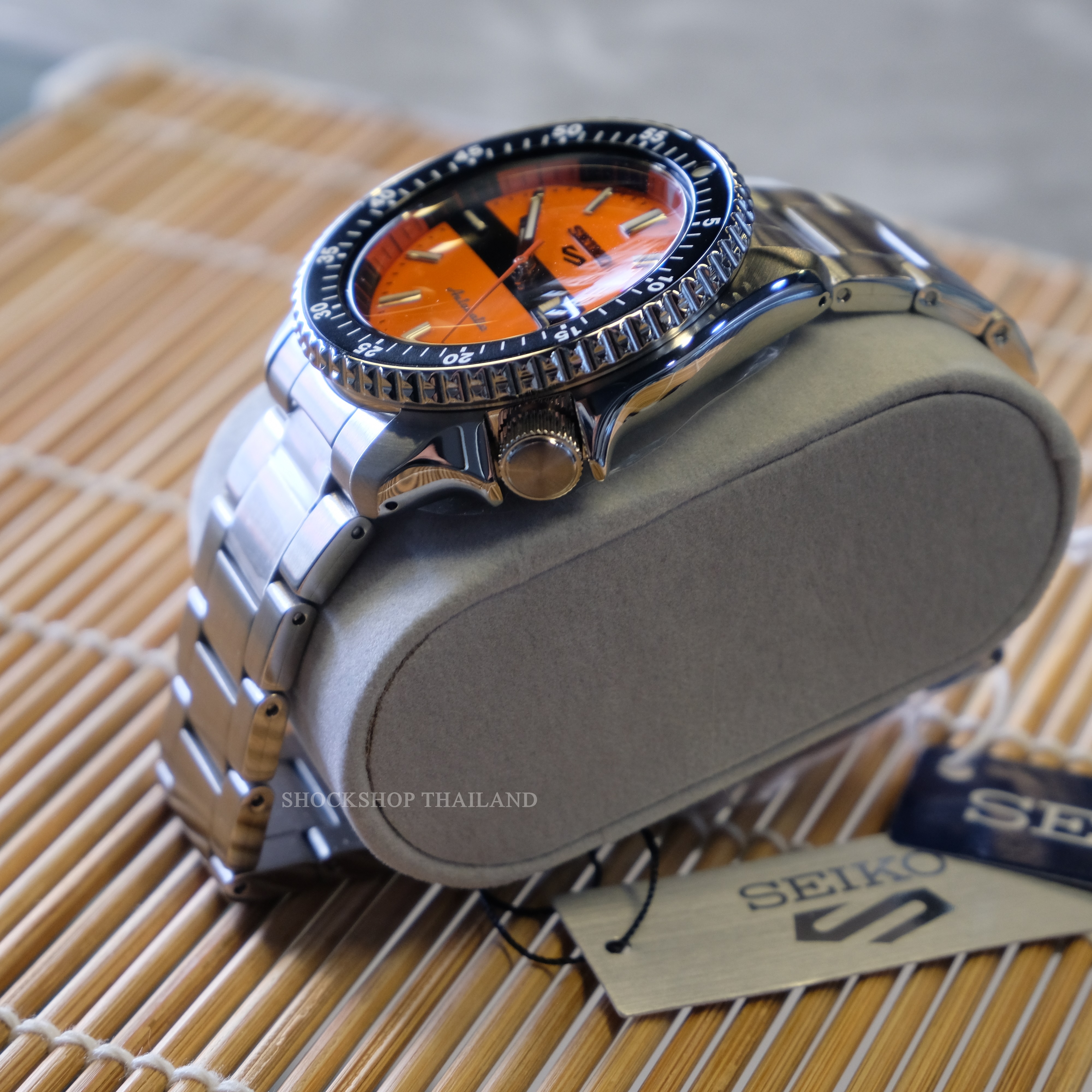 นาฬิกาผู้ชาย SEIKO 5 SPORTS Retro Color Collection SPORTS STYLE Special Edition รุ่น SRPK11K ไซโก