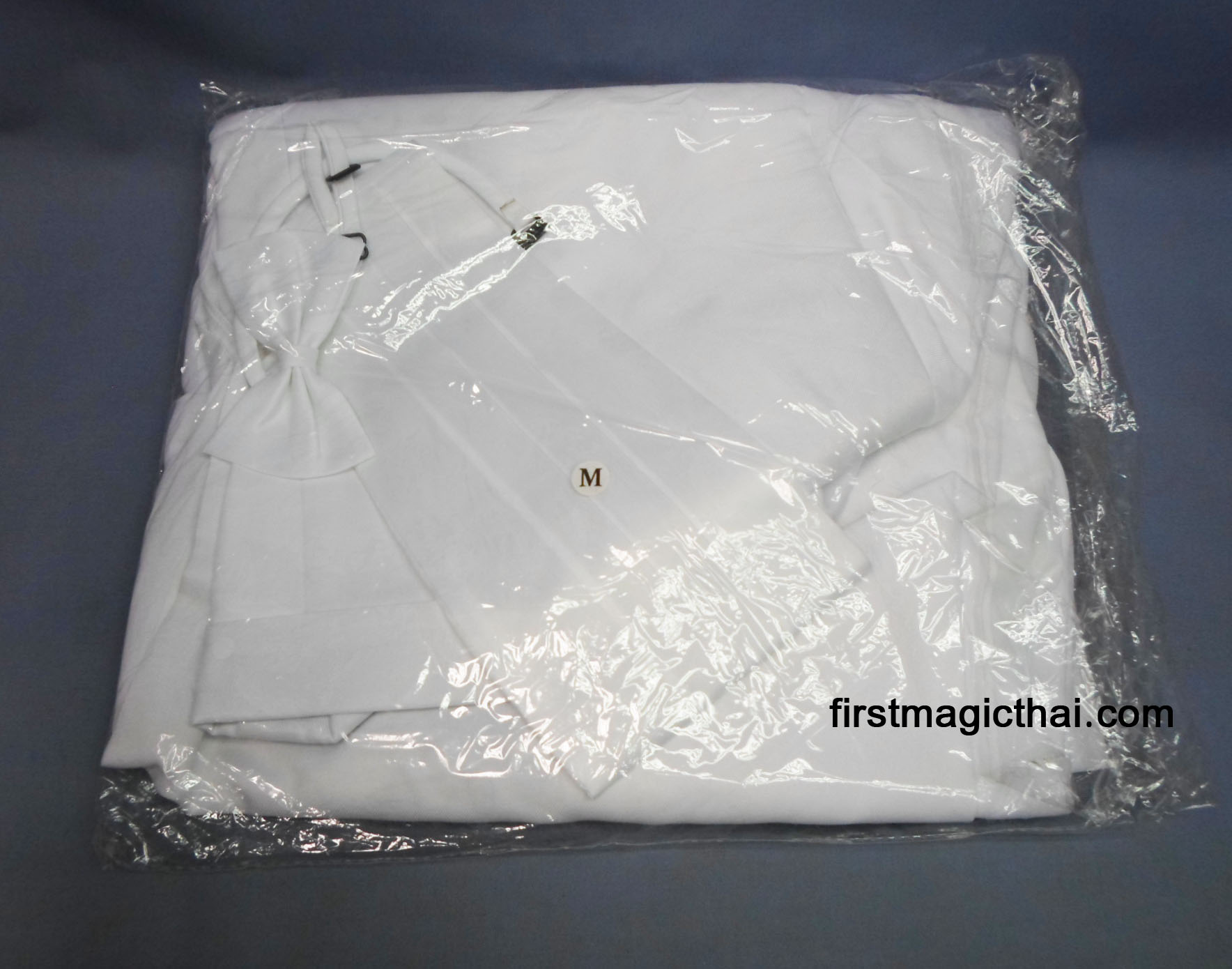 ชุดนักมายากล สีขาว / White Tailed Coat