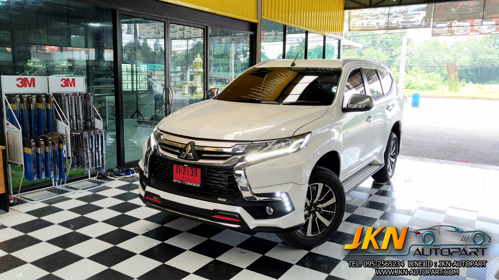ชุดแต่ง Mitsubishi Pajero Sport 2016 รุ่น VAZOOMA - X