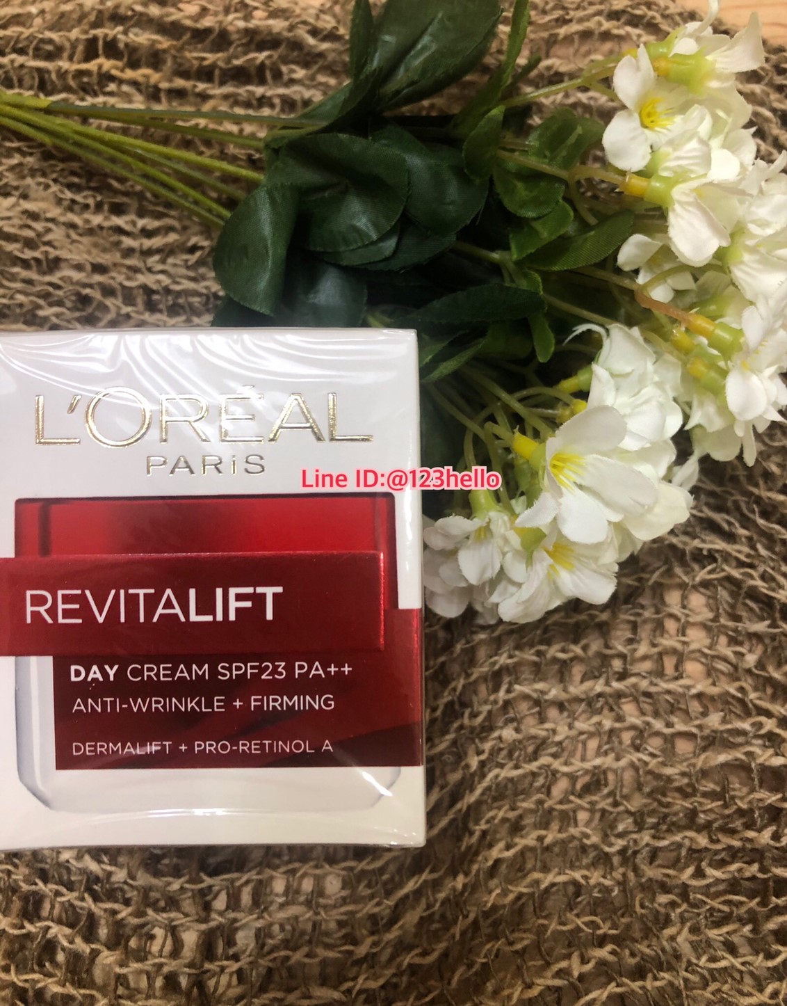 L’OREAL PARiS REVITALIFT ANTI-WRINKLE + FIRMING DAY CREAM SPF23 PA++ ลอรีอัล ปารีส รีไวทัลลิฟท์ แอนไท-ริงเคิล + เฟิร์มมิ่ง เดย์ครีม เอสพีเอฟ23 พีเอ++ 50 ml.