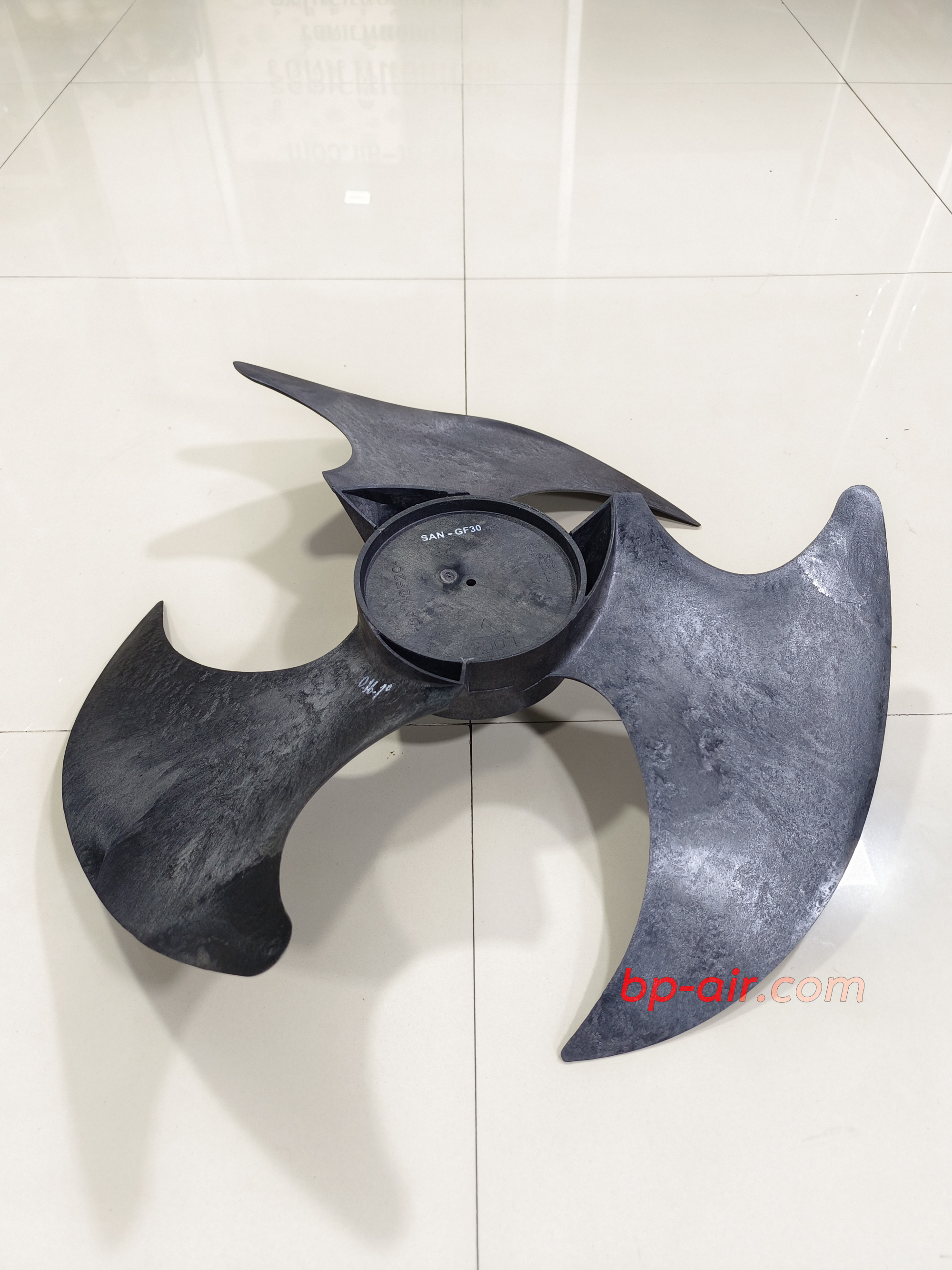 ใบพัดลมคอลย์ร้อน 38TSAA025