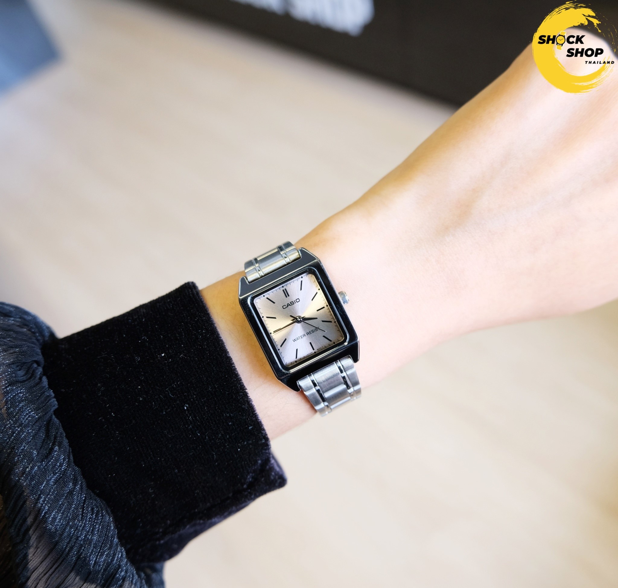 นาฬิกาผู้หญิง Casio Dress อะนาล็อก รุ่น LTP-V007D-4E คาสิโอ