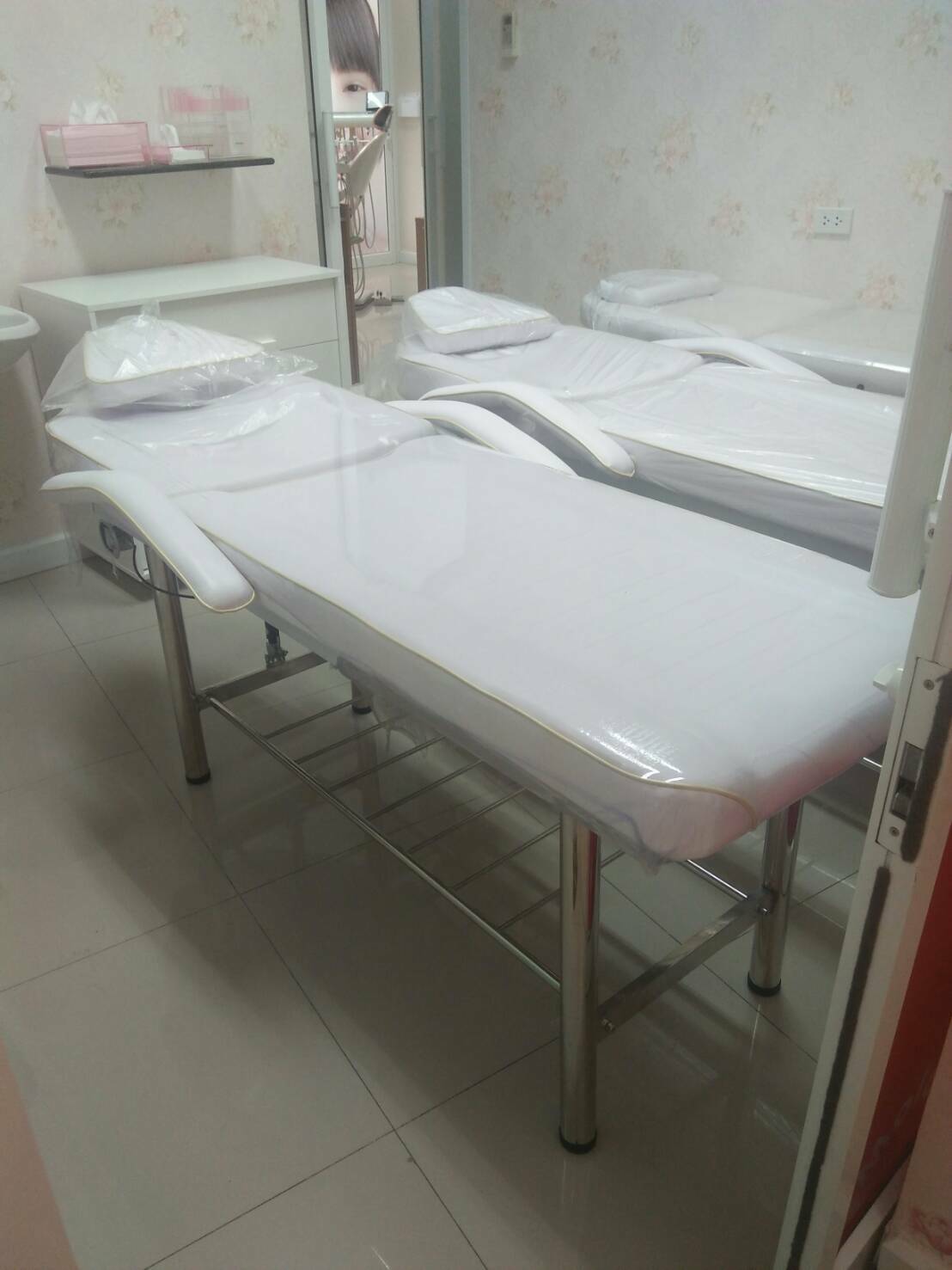 เตียงทำทรีทเม้นท์ สำหรับเตียงนวดหน้า สักคิ้ว ต่อขนตา