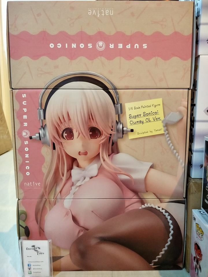 Super Sonico: Clumsy OL Ver.