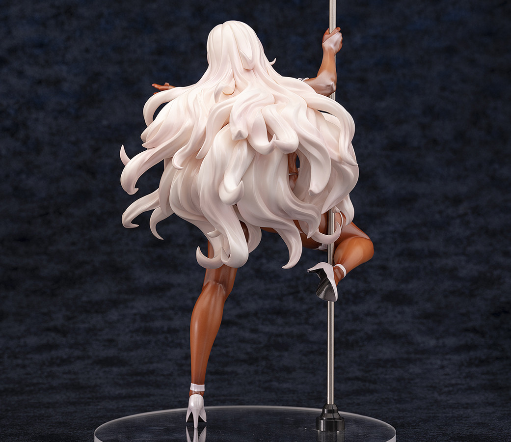Annette Poledance