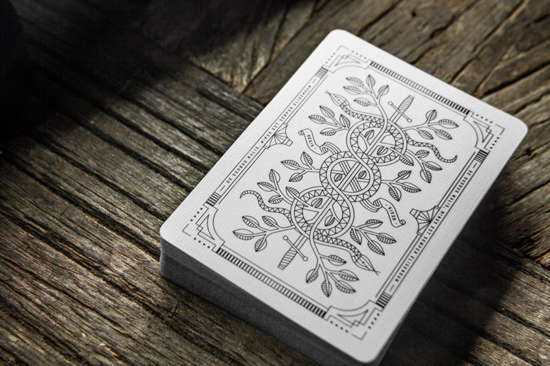 Monarch Playing Cards (Silver)