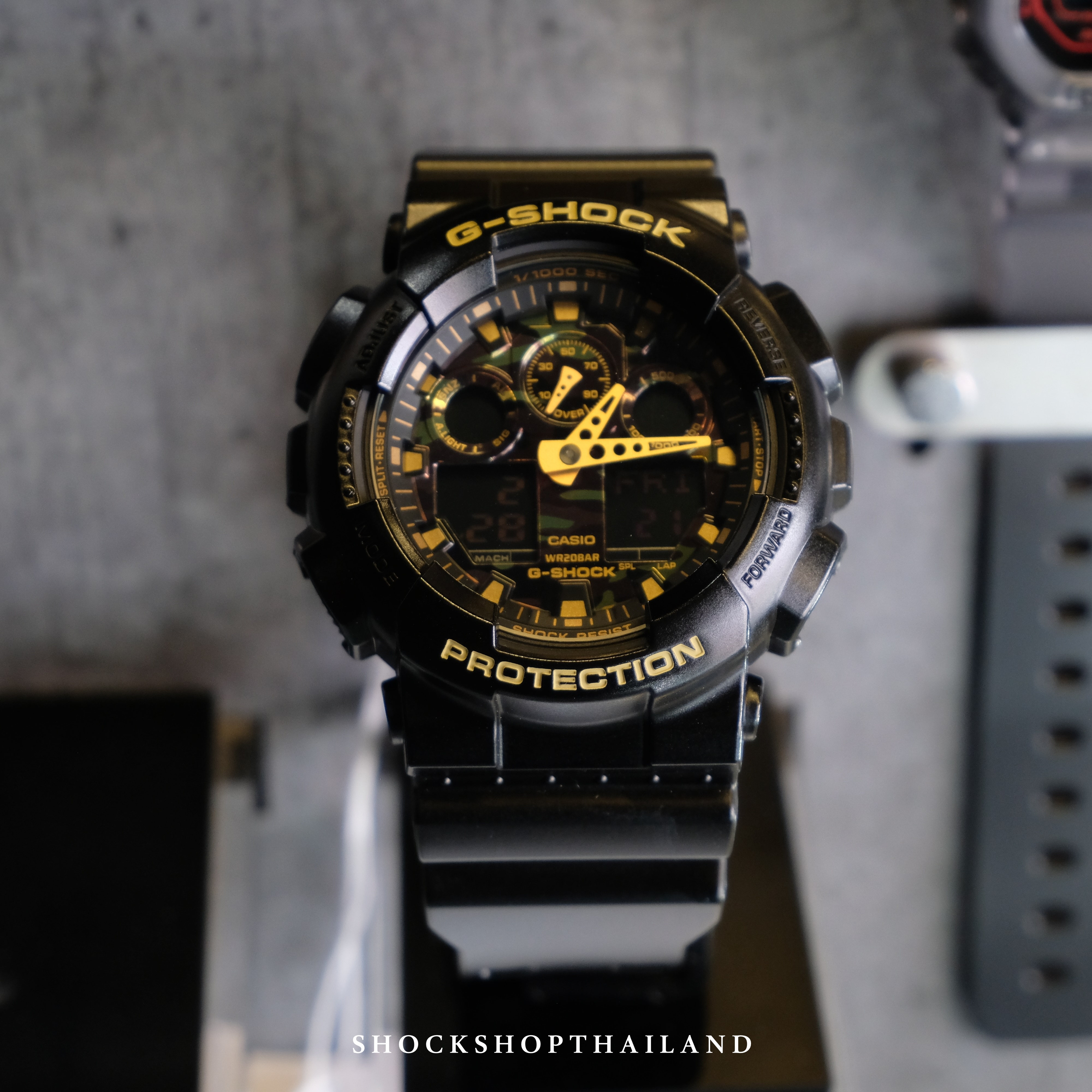 นาฬิกา G-Shock หน้าปัดลายพราง รุ่น GA-100CF-1A9 จีช็อค