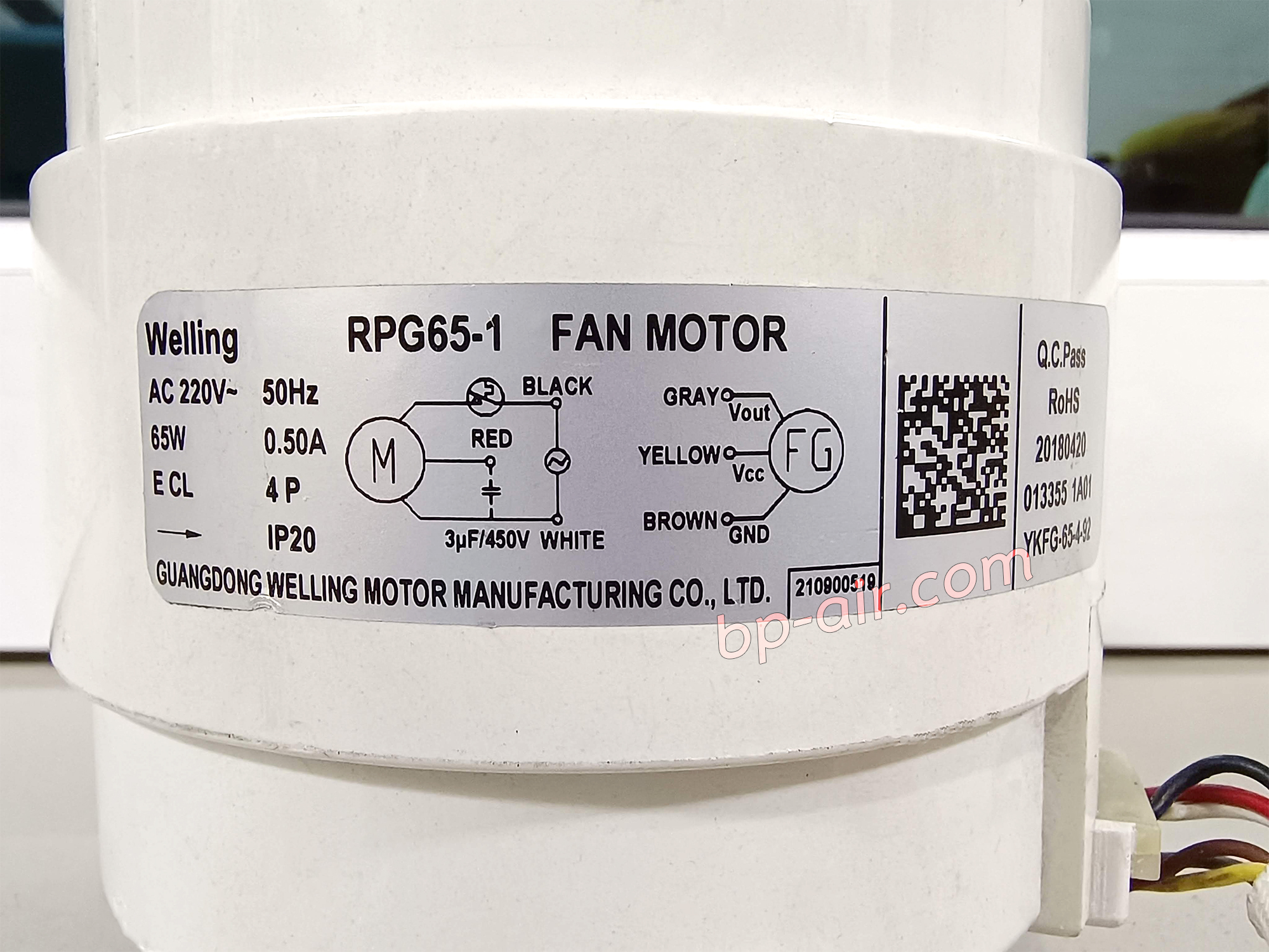 มอเตอร์คอยล์เย็น UNFW-24-R32