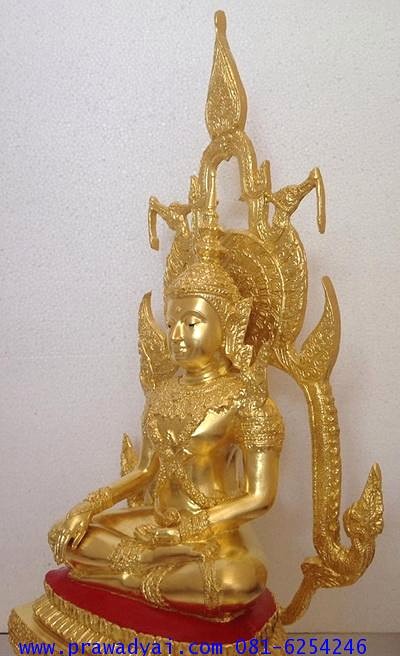 สมเด็จองค์ปฐม ขนาด 9 นิ้ว ปิดทองแท้